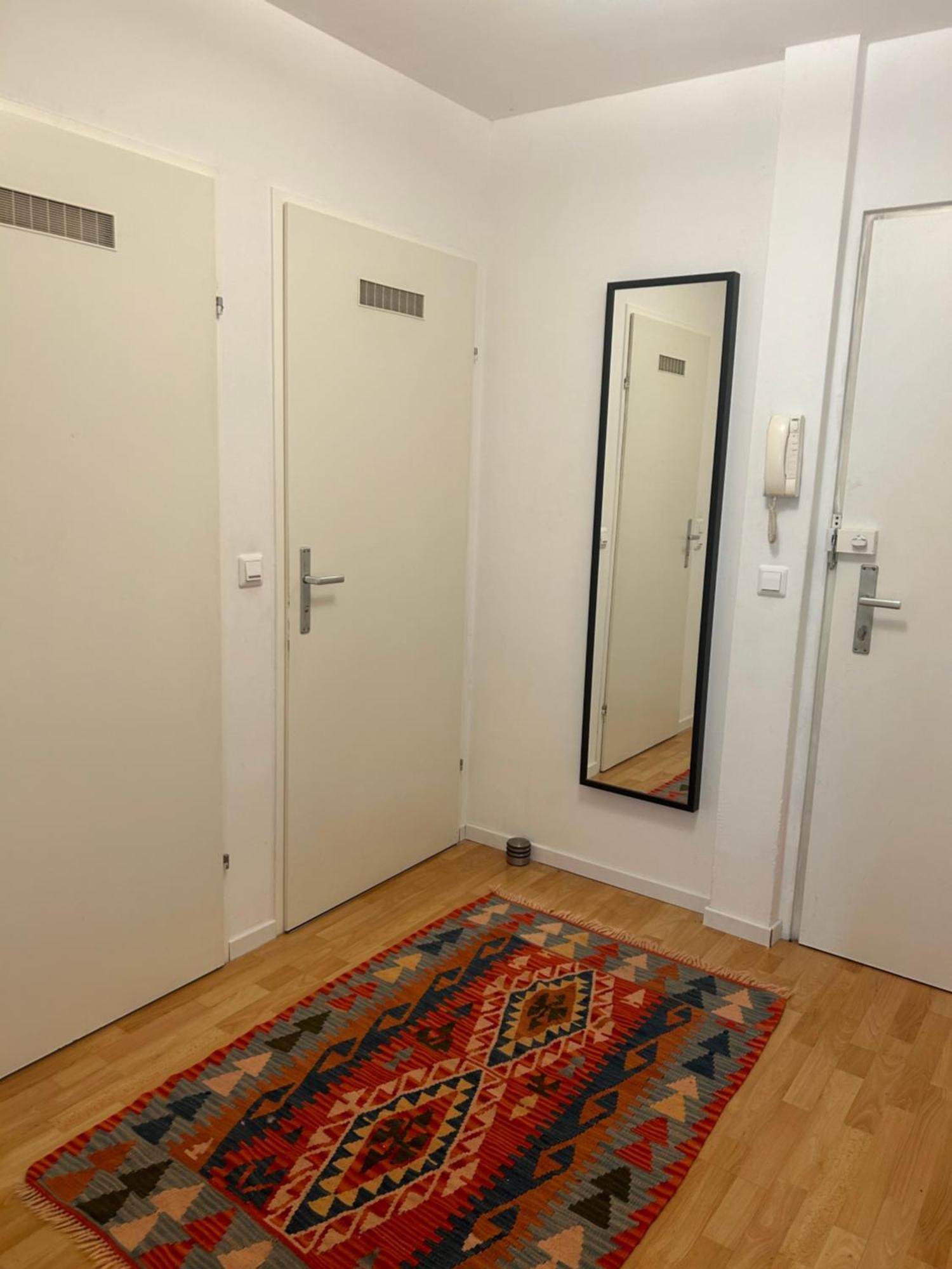 Apartment Mit Logia Und Kleinen Garten In Zentraler Lage 2 Wien Exteriör bild